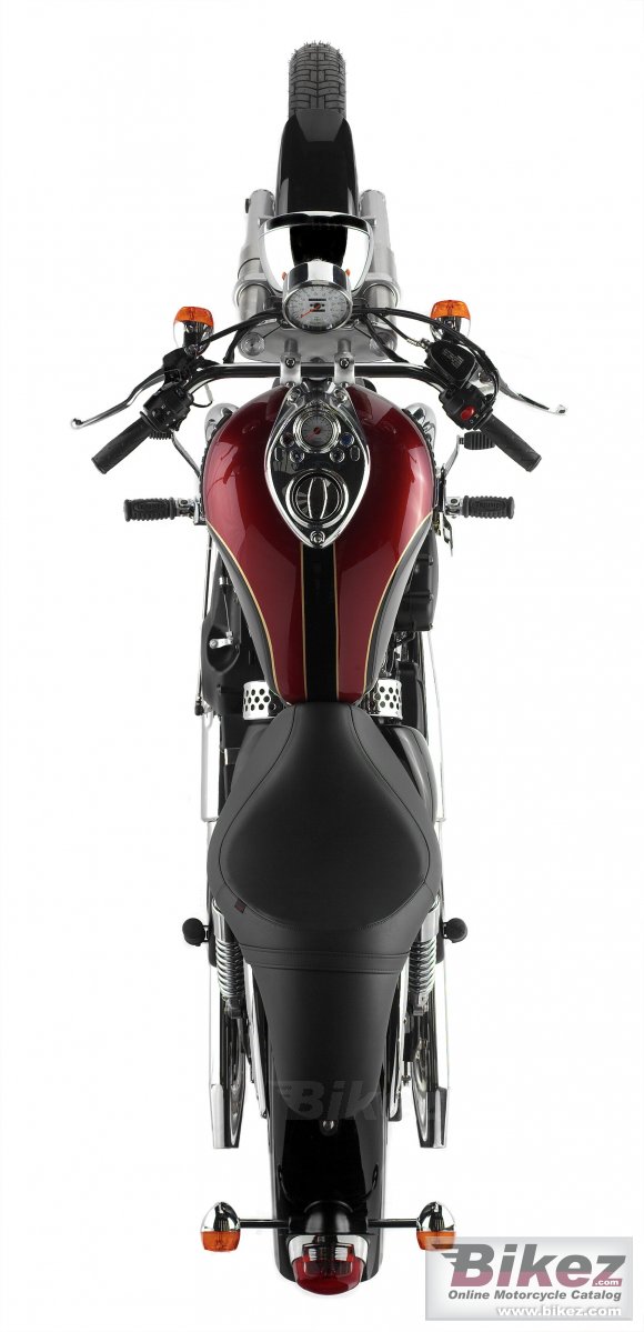 2006 Triumph America photo